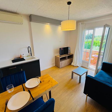 Pierrange Apartment Grillon Bagian luar foto