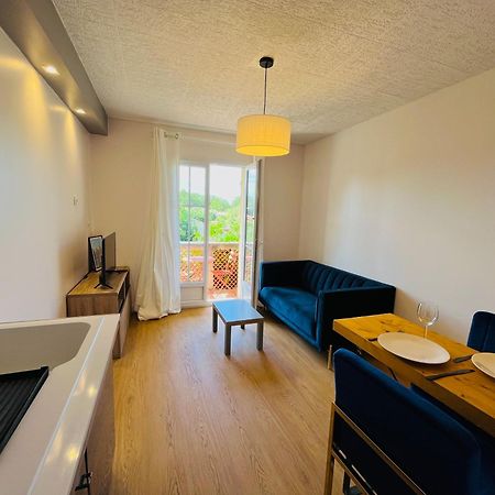 Pierrange Apartment Grillon Bagian luar foto