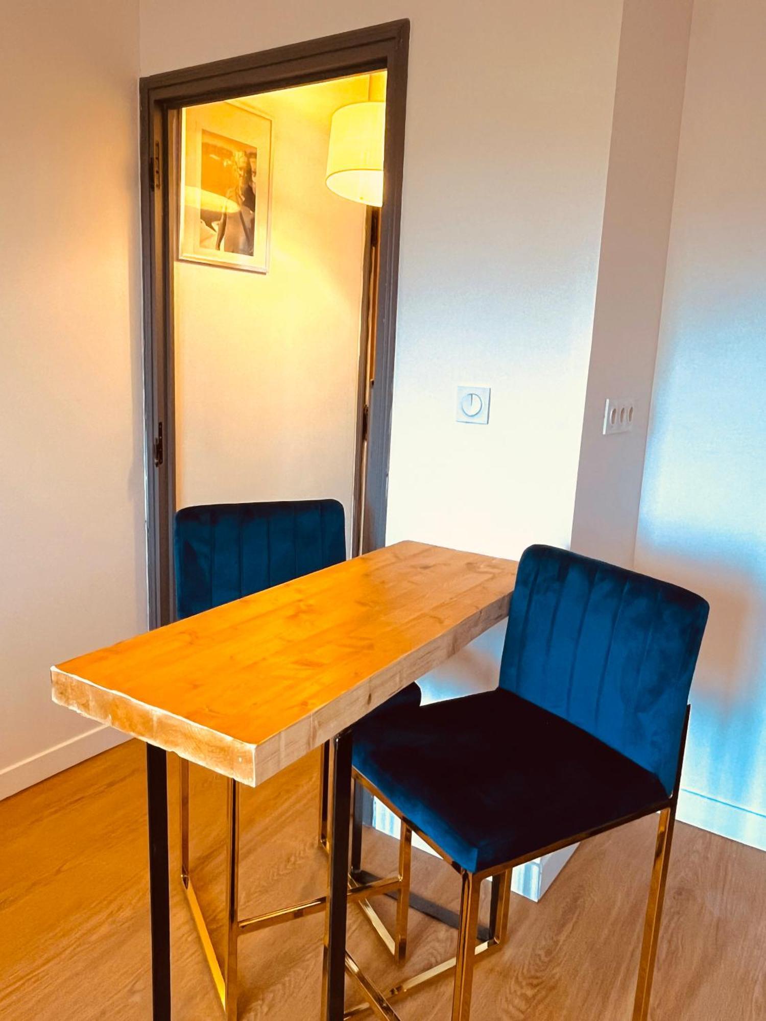 Pierrange Apartment Grillon Bagian luar foto