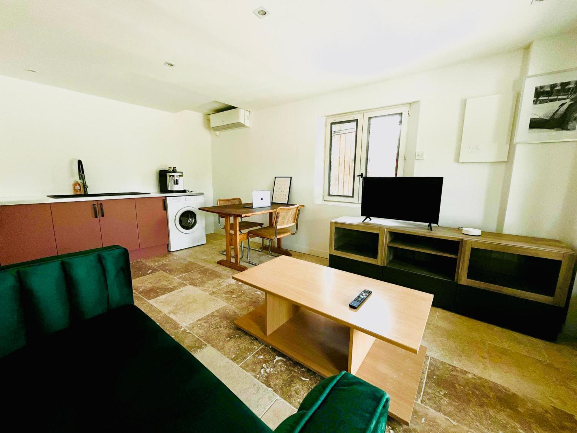 Pierrange Apartment Grillon Bagian luar foto